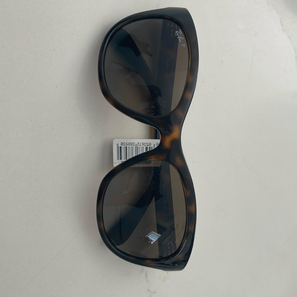 Brand new Ray Bans